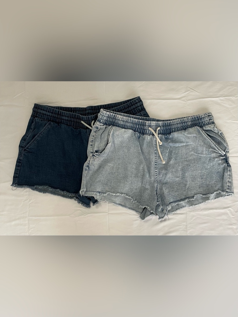 No Boundaries Women’s Denim Shorts - Light Wash & Dark Wash